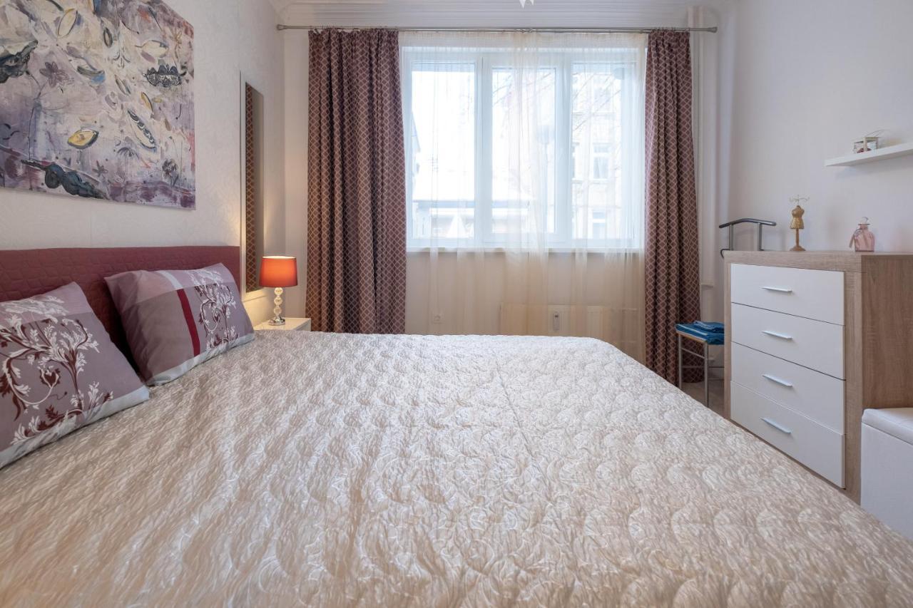 Two Bedroom Apartment Near To Doctors Garden Sofia Exterior foto