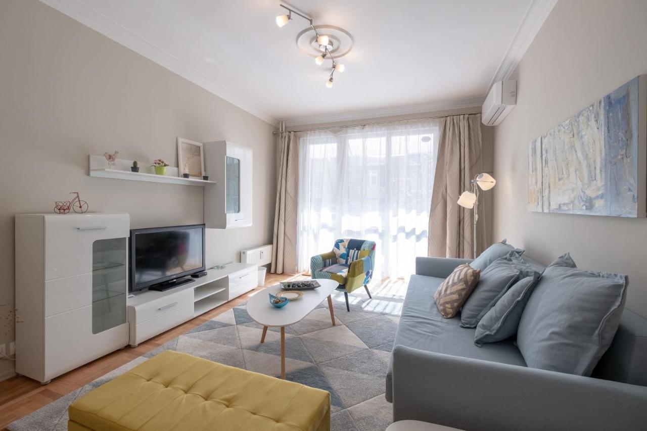 Two Bedroom Apartment Near To Doctors Garden Sofia Exterior foto