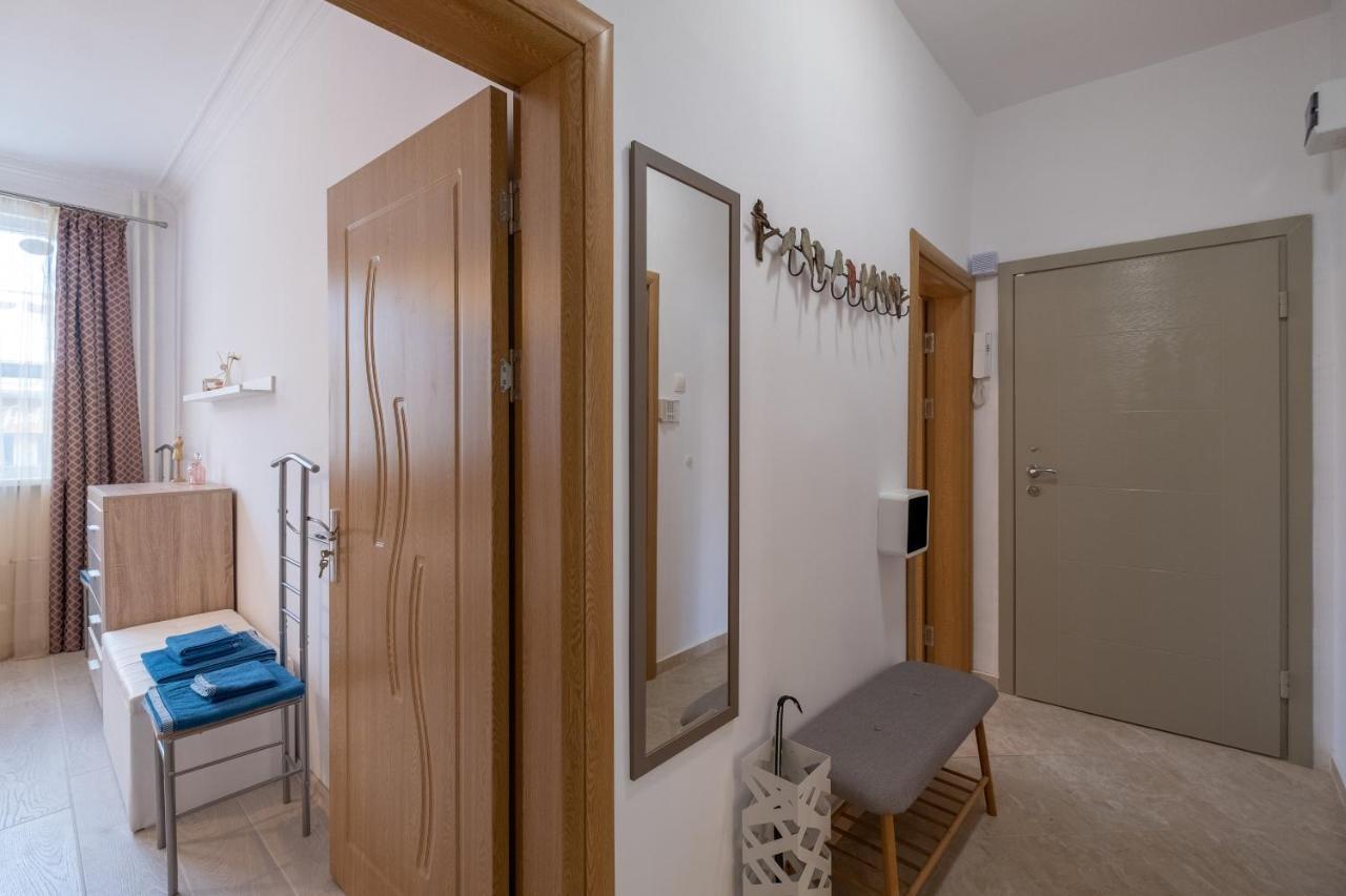 Two Bedroom Apartment Near To Doctors Garden Sofia Exterior foto